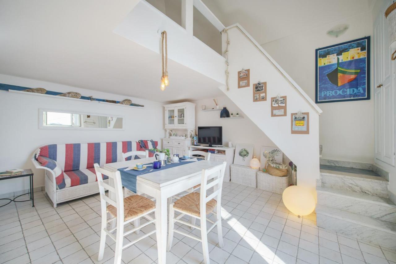 Corricella Sea Window - Gioia Apartments بروسيدا المظهر الخارجي الصورة